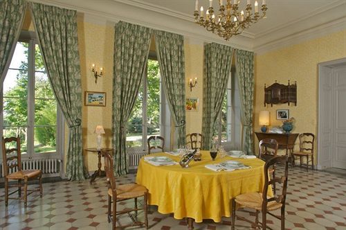 Chateau Juvenal Hotel Saint-Hippolyte-le-Graveyron Екстериор снимка